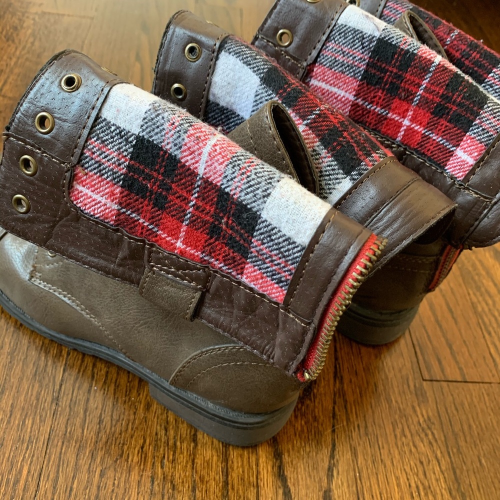 COMBAT BOOTS - Picture 2 of 6